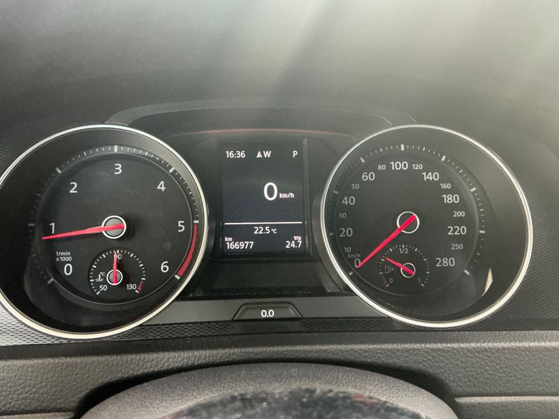 Volkswagen Golf VII 2.0 TDI GTD BlueMotion Tech 2015 – снимка 18