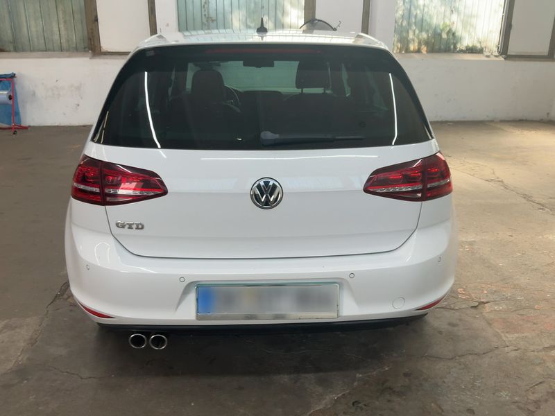 Volkswagen Golf VII 2.0 TDI GTD BlueMotion Tech 2015 – снимка 7