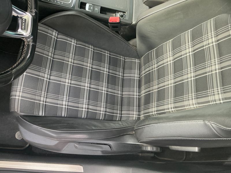 Volkswagen Golf VII 2.0 TDI GTD BlueMotion Tech 2015 – снимка 23