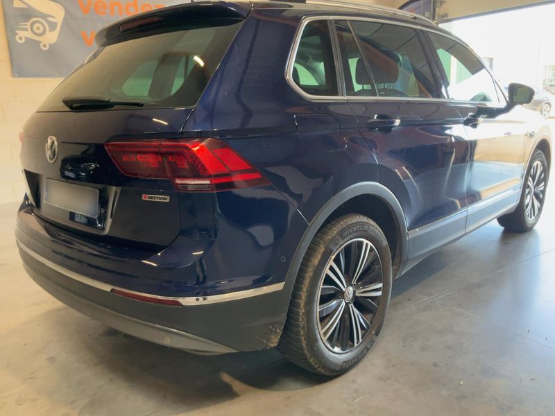 Volkswagen Tiguan 2.0 TDI Carat 4Motion BlueMotion Tech 2019 – снимка 8