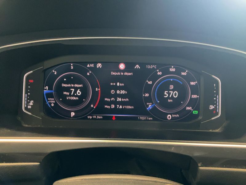 Volkswagen Tiguan 2.0 TDI Carat 4Motion BlueMotion Tech 2019 – снимка 18