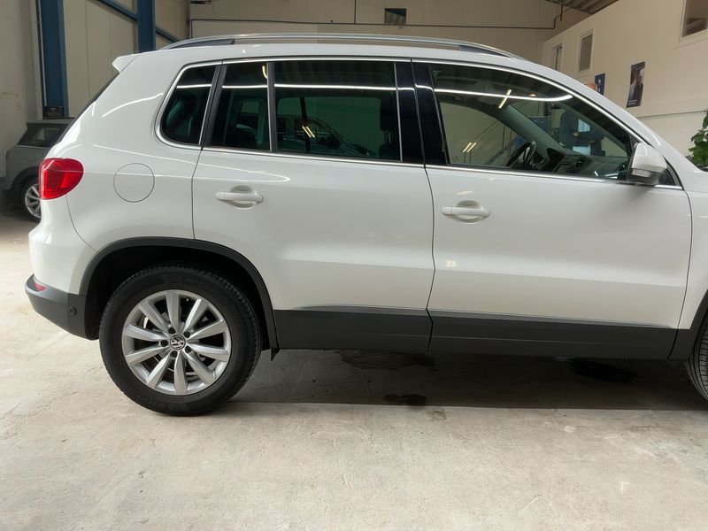 Volkswagen Tiguan 2.0 TDI Sport & Style 4Motion BlueMotion Tech 2012 – снимка на щета 10