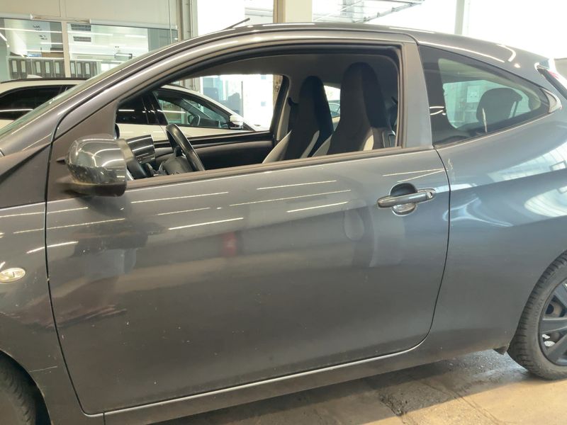 Toyota Aygo 1.0 X-Play 2015 – снимка 4
