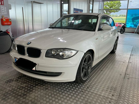 BMW 1er 118d 2009 – снимка 1