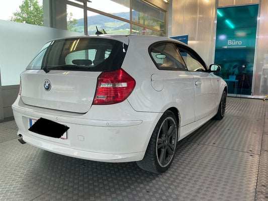BMW 1er 118d 2009 – снимка 2