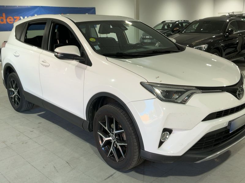Toyota RAV 4 2.0 D-4D Design 2016 – снимка 12