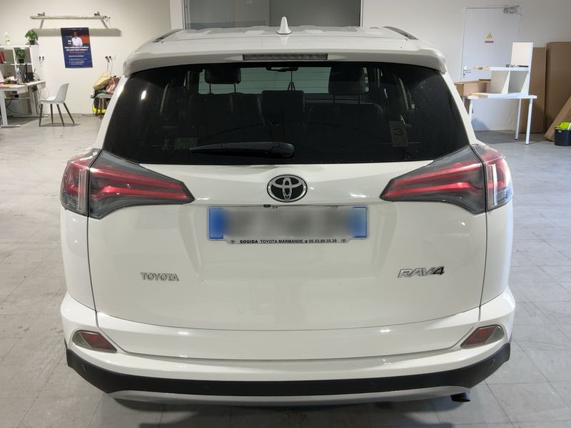 Toyota RAV 4 2.0 D-4D Design 2016 – снимка 7