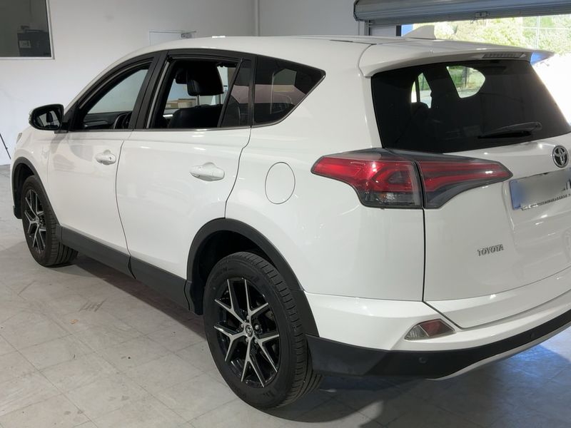 Toyota RAV 4 2.0 D-4D Design 2016 – снимка 6