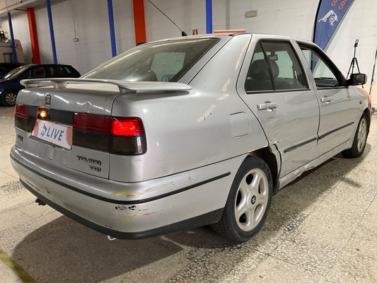 Seat Toledo 1.9 TDI Signo 1999 – снимка 2