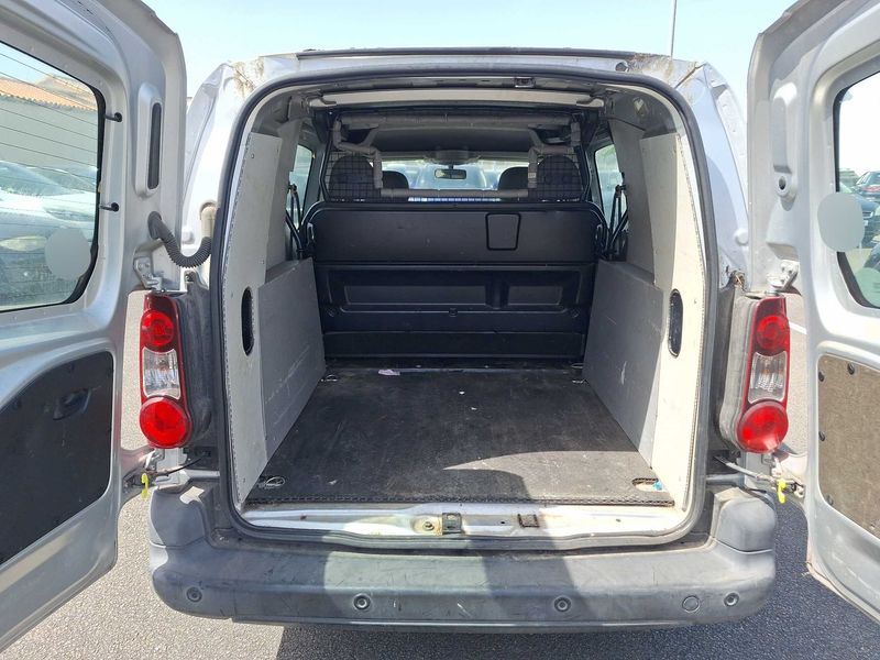 Peugeot Partner 1.6 HDi L2 Doppelkabine 2014 – снимка 9
