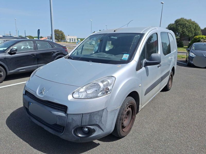 Peugeot Partner 1.6 HDi L2 Doppelkabine 2014 – снимка 1
