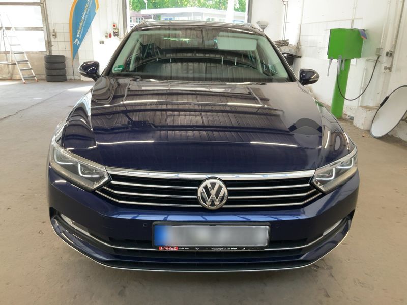 Volkswagen Passat 2.0 TDI Highline BlueMotion Tech 2017 – снимка 14