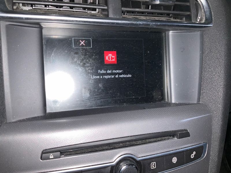 Citroen C4 1.6 Blue-HDi Feel Edition 2015 – снимка 29