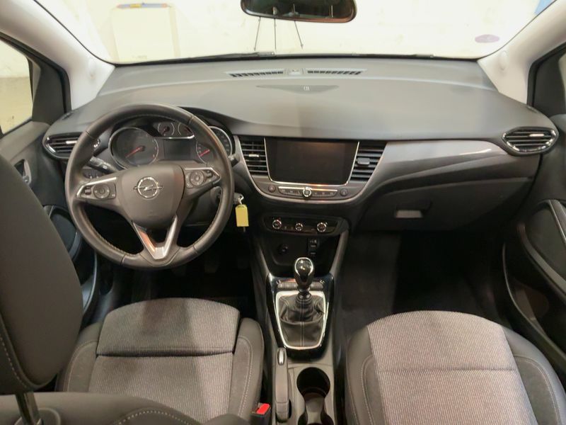 Opel Crossland X 1.2 Turbo Edition 2024 – снимка 17