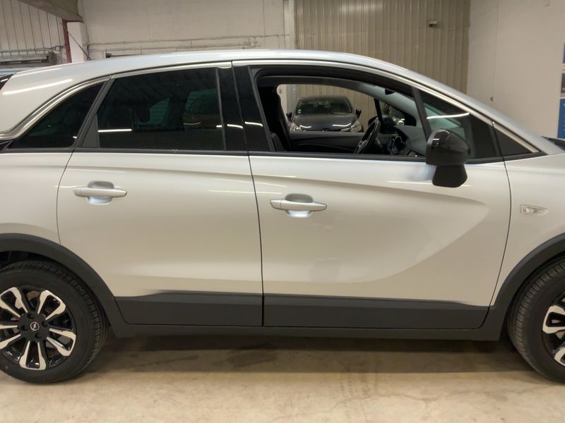 Opel Crossland X 1.2 Turbo Edition 2024 – снимка 10