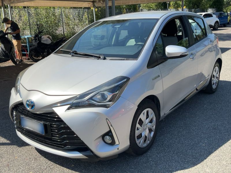 Toyota Yaris 1.5 Hybrid Active 2019 – снимка 1
