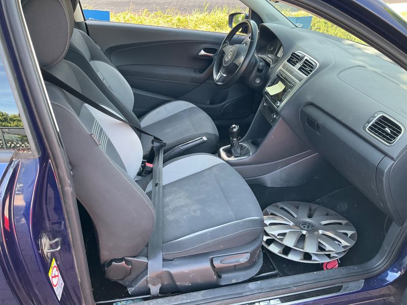 Volkswagen Polo 1.6 TDI Life 2014 – снимка 3