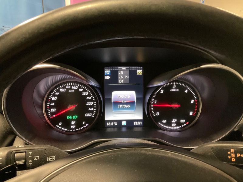 Mercedes-Benz GLC-Klasse GLC 220 4Matic Exclusive 2016 – снимка 19
