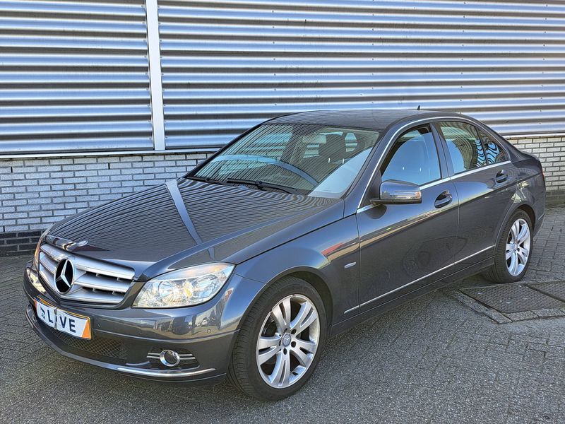 Mercedes-Benz C-Klasse C 180 CGI BlueEfficiency Avantgarde 2010 – снимка 1