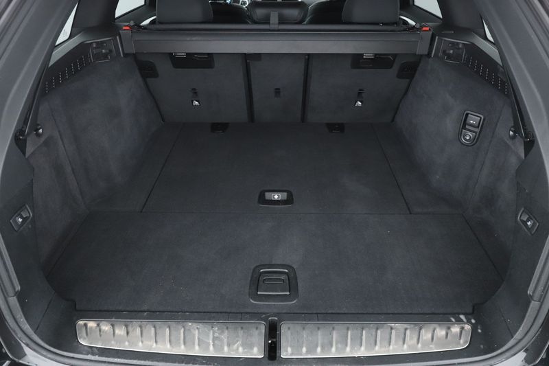 BMW 5er 520d Mild-Hybrid 2022 – снимка 15