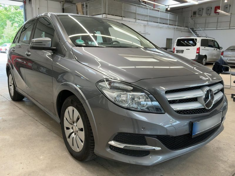 Mercedes-Benz B-Klasse B 250e Electric Drive Standard 2017 – снимка 12