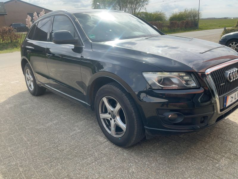 Audi Q5 2.0 TFSI quattro 2008 – снимка 12