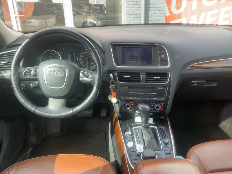 Audi Q5 2.0 TFSI quattro 2008 – снимка 17
