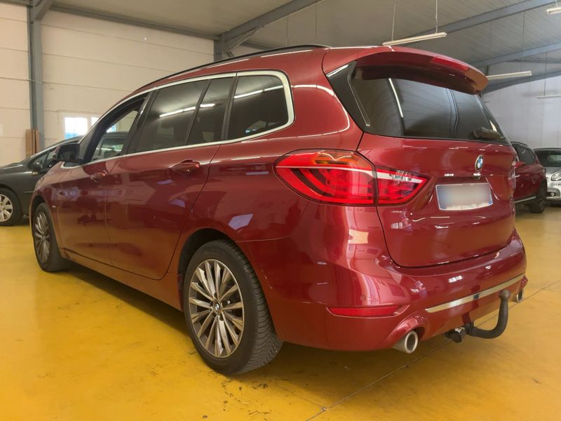 BMW 2er 218d Gran Tourer Luxury Line 2018 – снимка 6