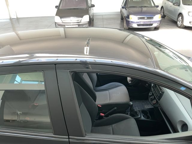 Toyota Yaris 1.0 VVT-i Comfort 2016 – снимка 13