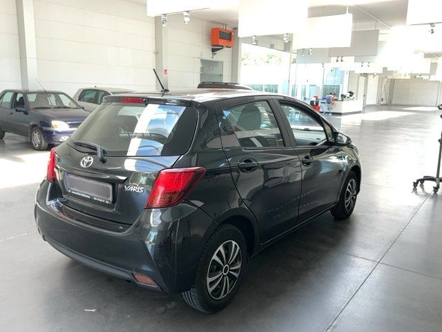 Toyota Yaris 1.0 VVT-i Comfort 2016 – снимка 8