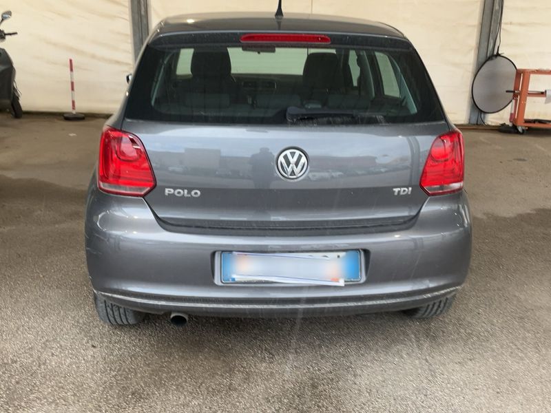 Volkswagen Polo 1.6 TDI Highline 2011 – снимка 7