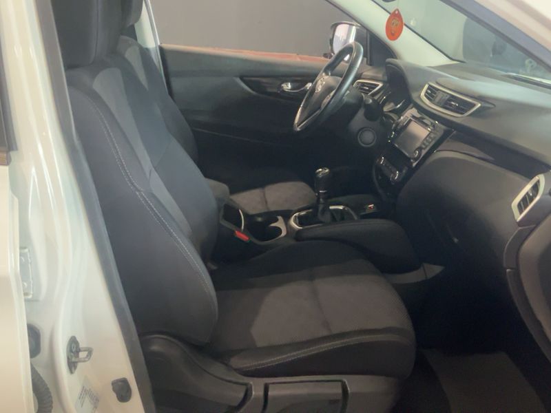 Nissan Qashqai 1.5 Turbodiesel Tekna 2016 – снимка 16