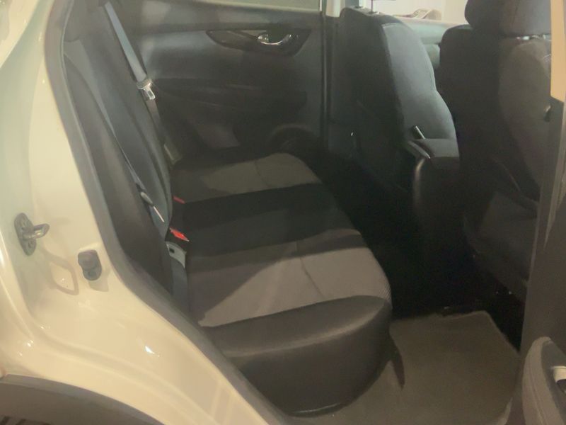Nissan Qashqai 1.5 Turbodiesel Tekna 2016 – снимка 19