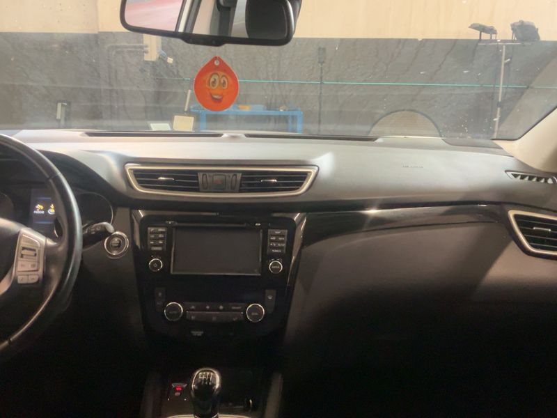 Nissan Qashqai 1.5 Turbodiesel Tekna 2016 – снимка 17
