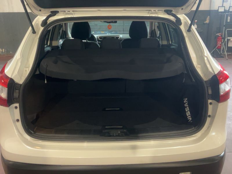 Nissan Qashqai 1.5 Turbodiesel Tekna 2016 – снимка 15