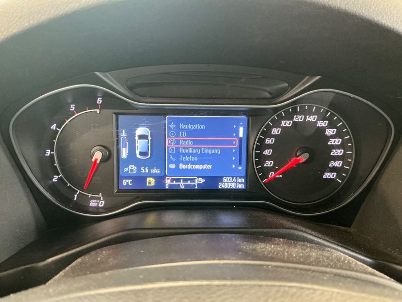 Ford Mondeo 1.6 TDCi Titanium 2013 – снимка 4