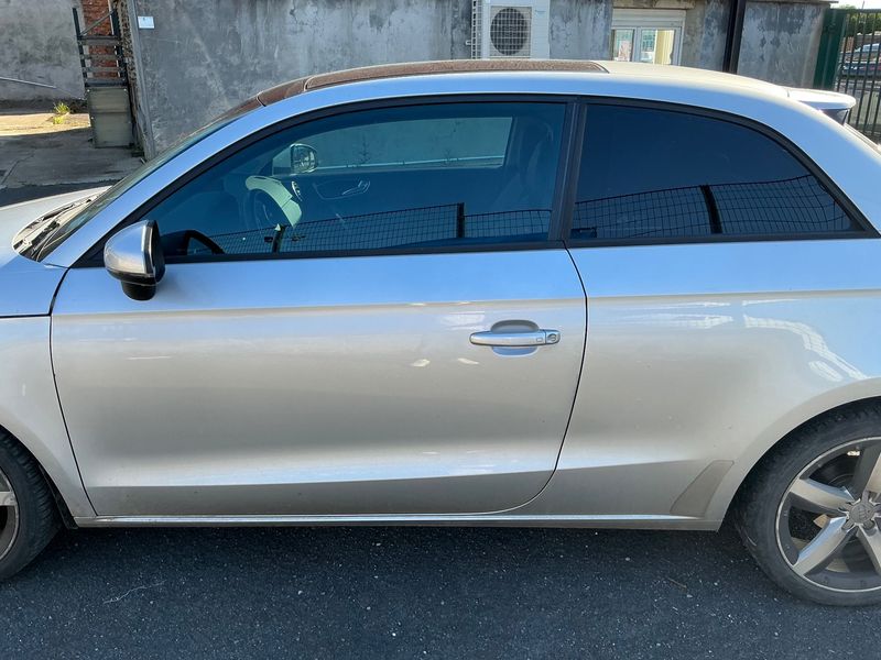 Audi A1 1.6 TDI Ambition Luxe 2011 – снимка 4