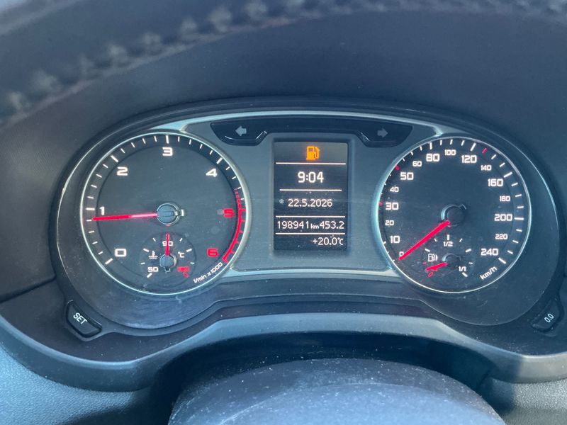 Audi A1 1.6 TDI Ambition Luxe 2011 – снимка 18