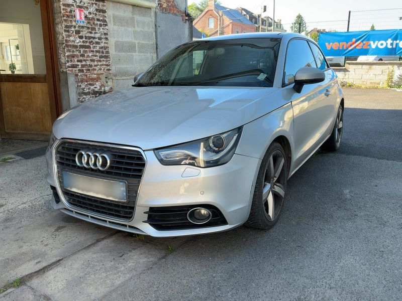 Audi A1 1.6 TDI Ambition Luxe 2011 – снимка 1
