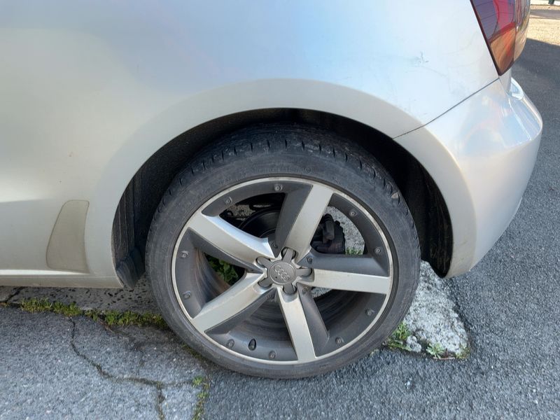 Audi A1 1.6 TDI Ambition Luxe 2011 – снимка 5