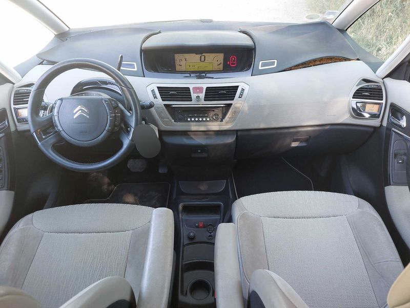 Citroen C4 Grand Picasso 2.0 HDi Exclusive 2011 – снимка 11