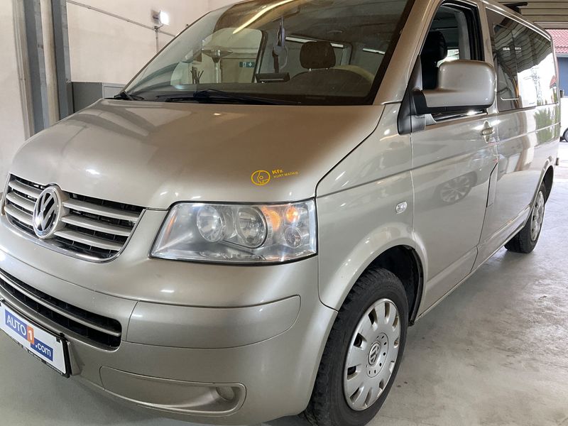 Volkswagen T5 Caravelle 2.5 TDI 4Motion 2008 – снимка 1