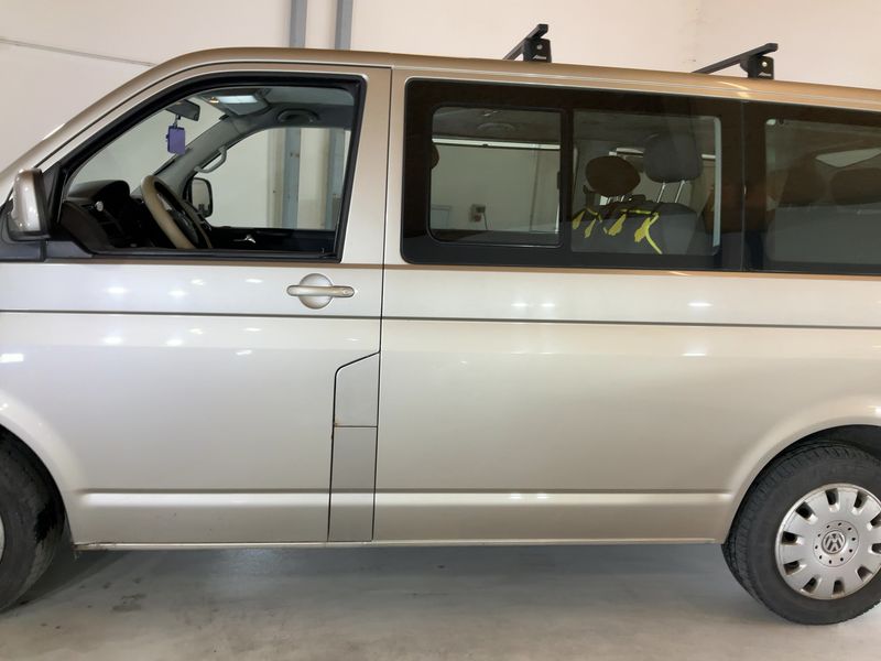 Volkswagen T5 Caravelle 2.5 TDI 4Motion 2008 – снимка 4
