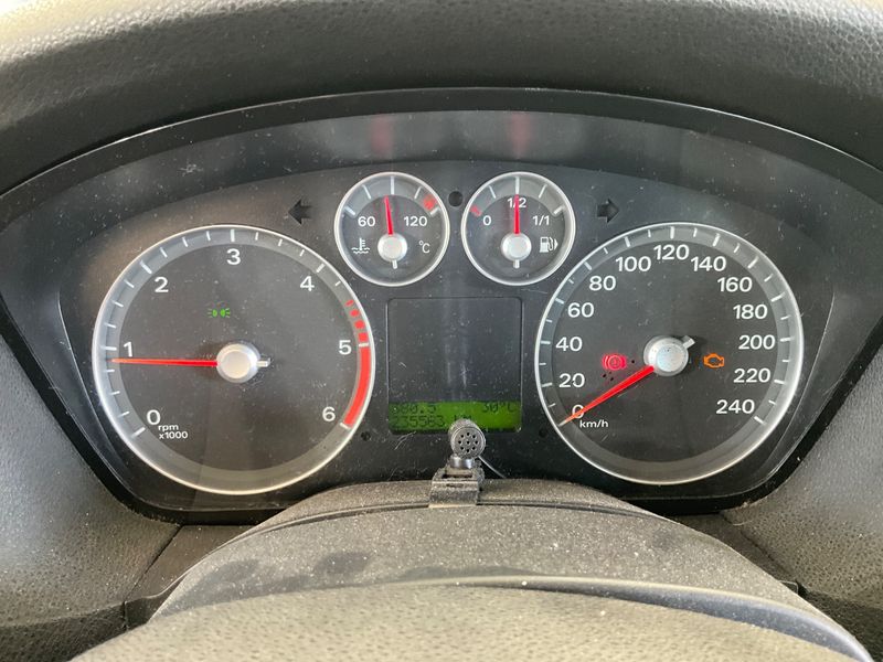 Ford Focus 2.0 TDCi Trend 2004 – снимка 4