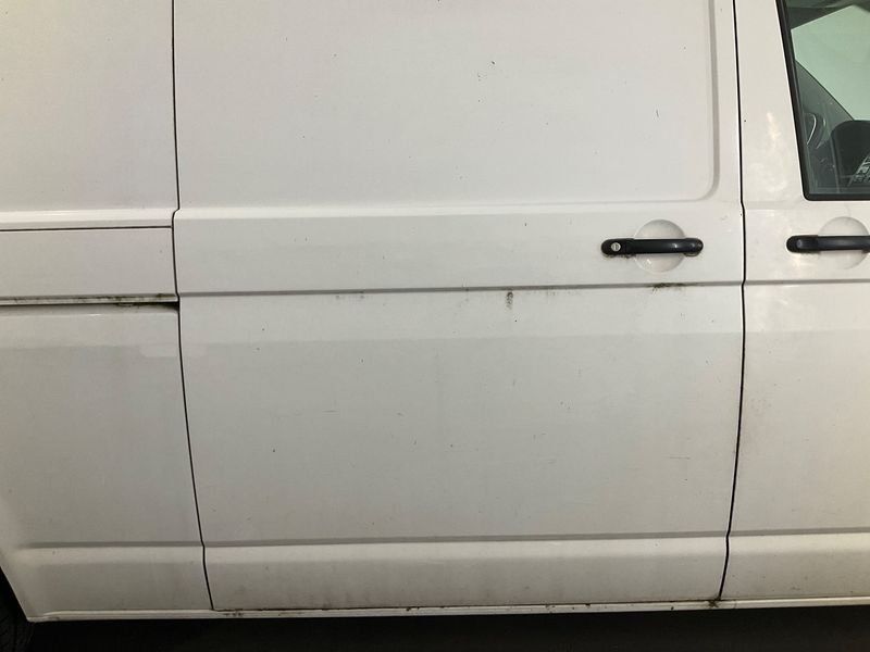 Volkswagen T5 Transporter 2.0 TDI Kasten lang 2013 – снимка 30