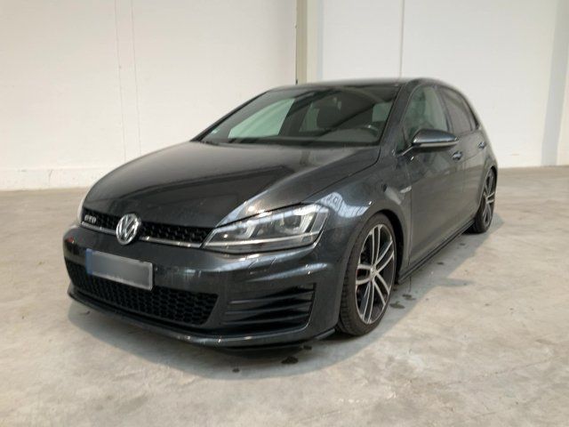Volkswagen Golf VII 2.0 TDI GTD BlueMotion Tech 2016 – снимка 1