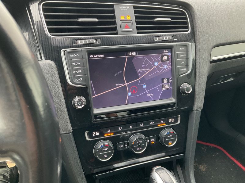 Volkswagen Golf VII 2.0 TDI GTD BlueMotion Tech 2016 – снимка 18