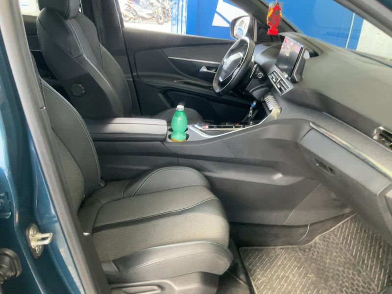 Peugeot 3008 1.5 Blue-HDi Allure Pack 2023 – снимка 16