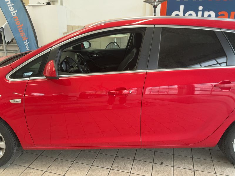 Opel Astra 1.6 SIDI Turbo Exklusiv 2014 – снимка 4