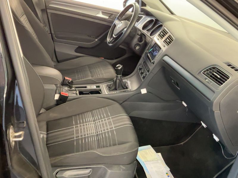 Volkswagen Golf VII 1.6 TDI Comfortline BlueMotion Tech 2015 – снимка 17